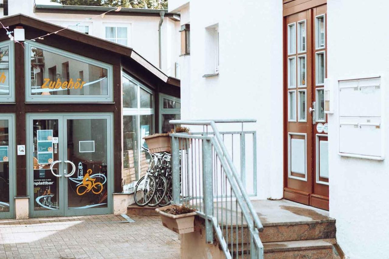 Apartmenthaus Chrischanshof Rostock Exterior photo
